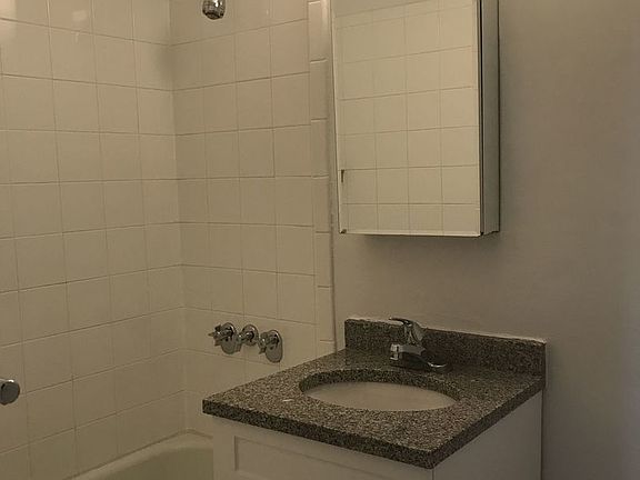 5th image of 12360 83rd Ave APT 7D