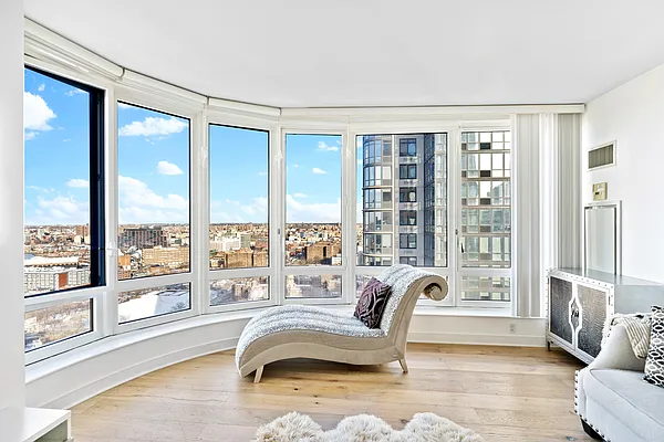 Rented by Compass | media 3