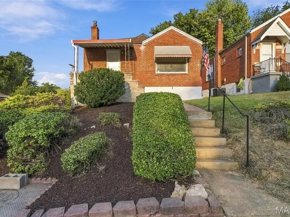 6625 Barr St, Saint Louis, MO 63121