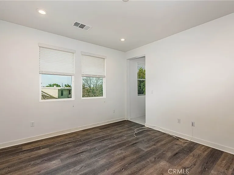 5304 Harvard Way — Photo 20