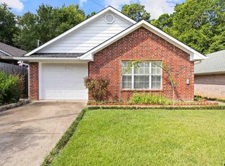 3631 Andrea St, Longview, TX 75604