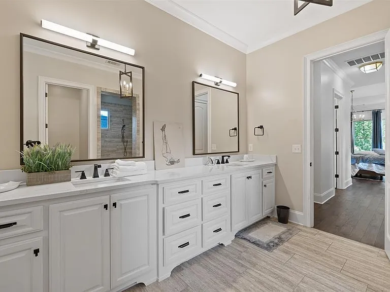1020 Bridle Bit Ln — Photo 32
