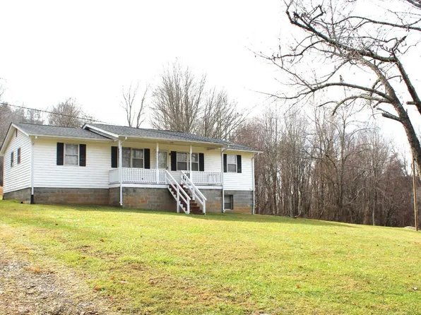 116 Wiggins Spring Rd, Vesuvius, VA 24483