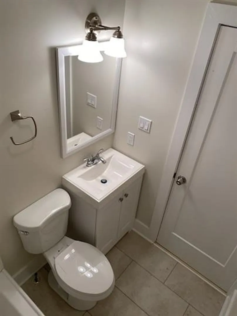 119 West Saratoga Street — Photo 1