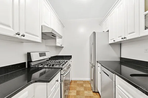 Rented by Halstead Real Estate | media 2