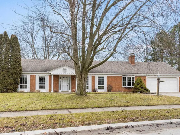 11630 Trails North Dr, Fort Wayne, IN 46845