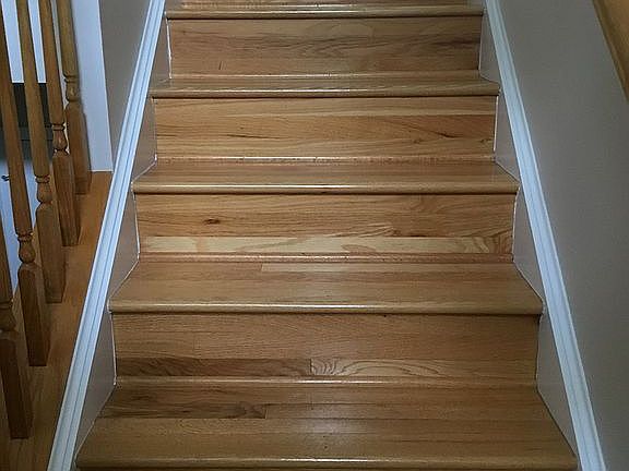 Oak Floor - to main level