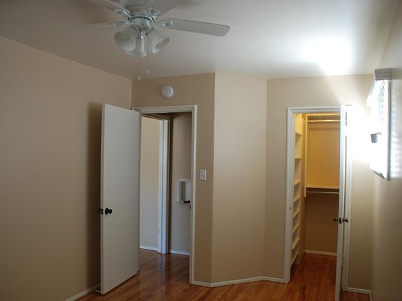 5th image of 1224 1/2 28th St