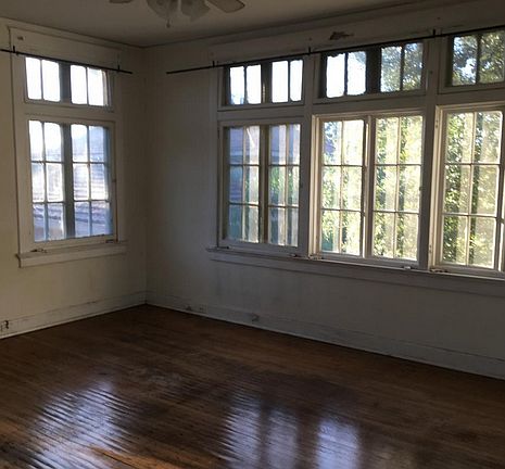 2nd image of 1527 Soniat St
