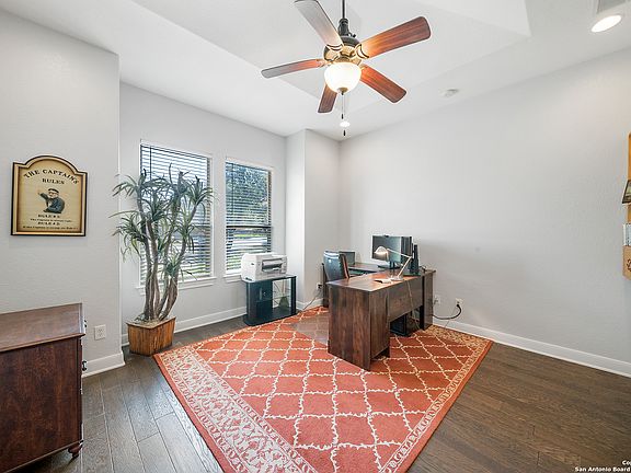 5th image of 25015 ESTANCIA CIR