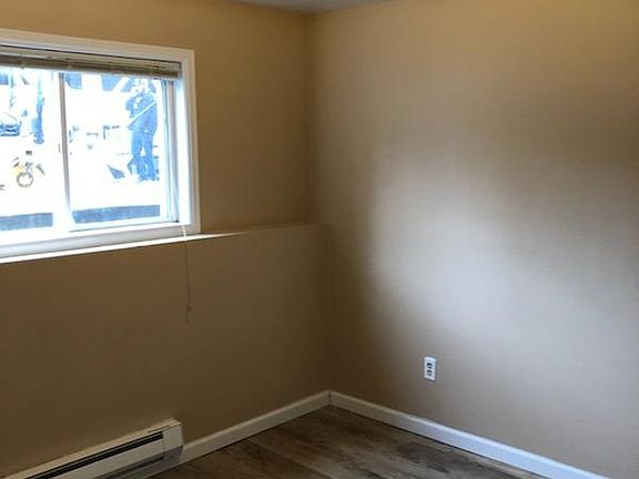 5th image of 301 Kiwanis St APT 1