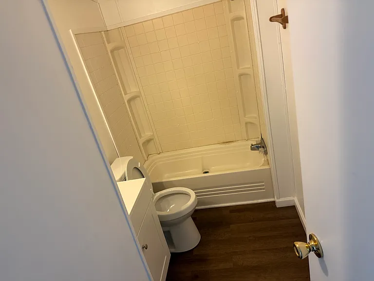3011 Maple Grove Rd — Photo 8