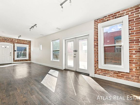 4th image of 2539 W 27th Ave #L