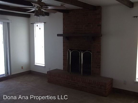 4th image of 3335 Wesley Dr