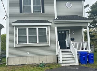 83 Pleasant St, Holbrook, MA 02343