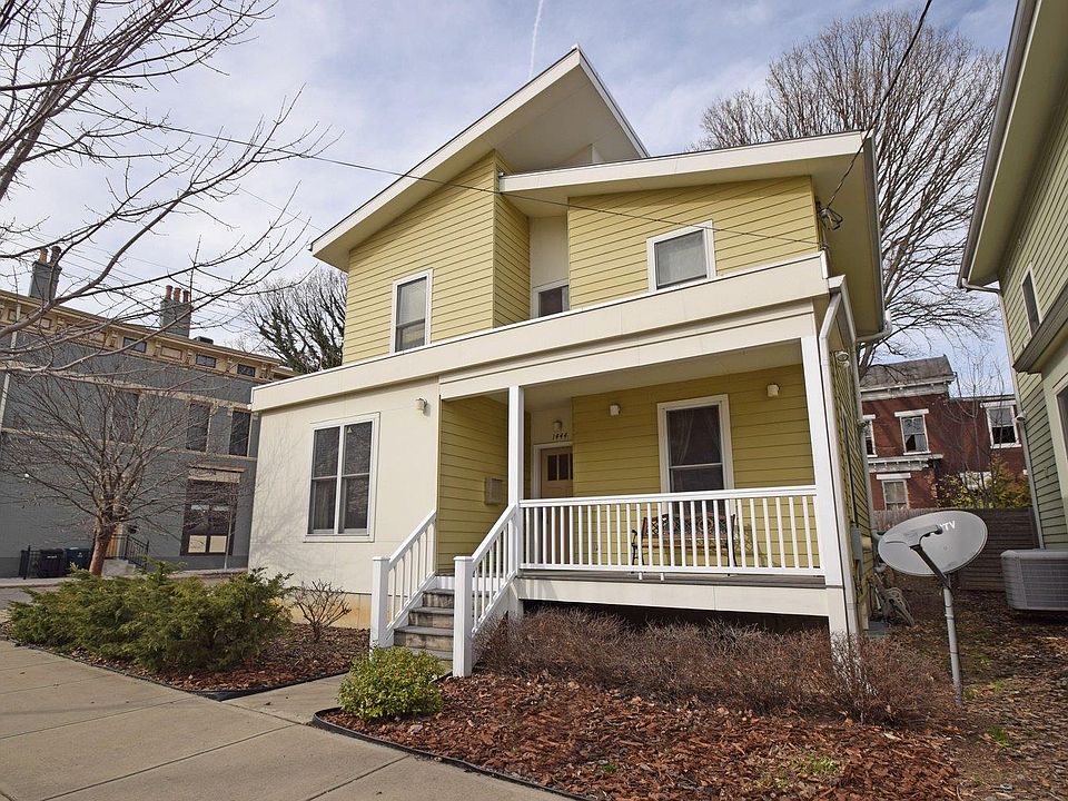 1st image of 1444 Chase Ave