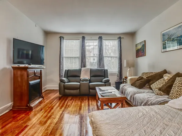 54 West 4th Street image 3 of 29