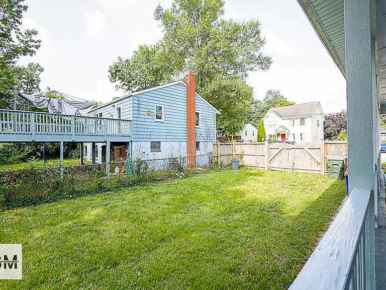 9615 51st Pl — Photo 5