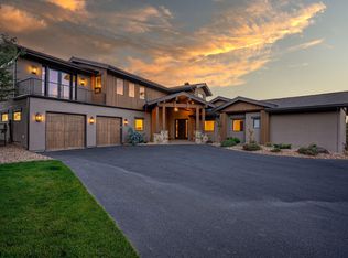 4655 SW Loma Linda Dr, Redmond, OR 97756