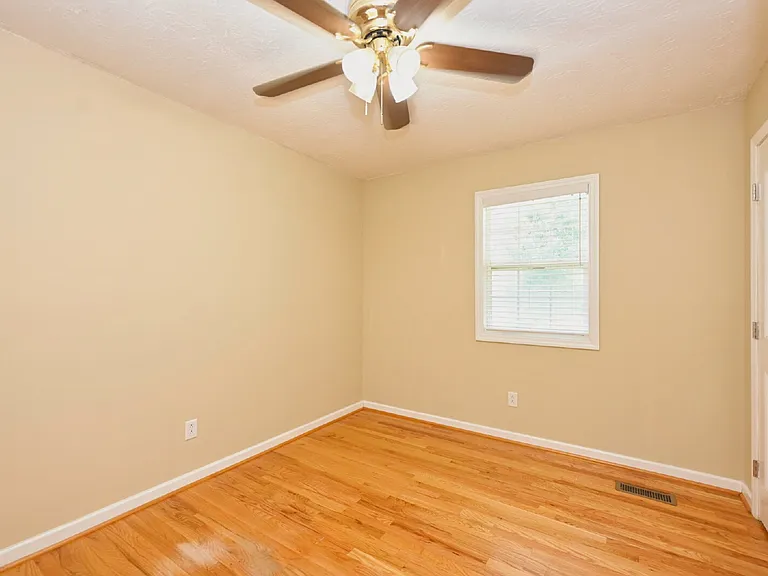 414 Wayne Jackson Rd — Photo 86