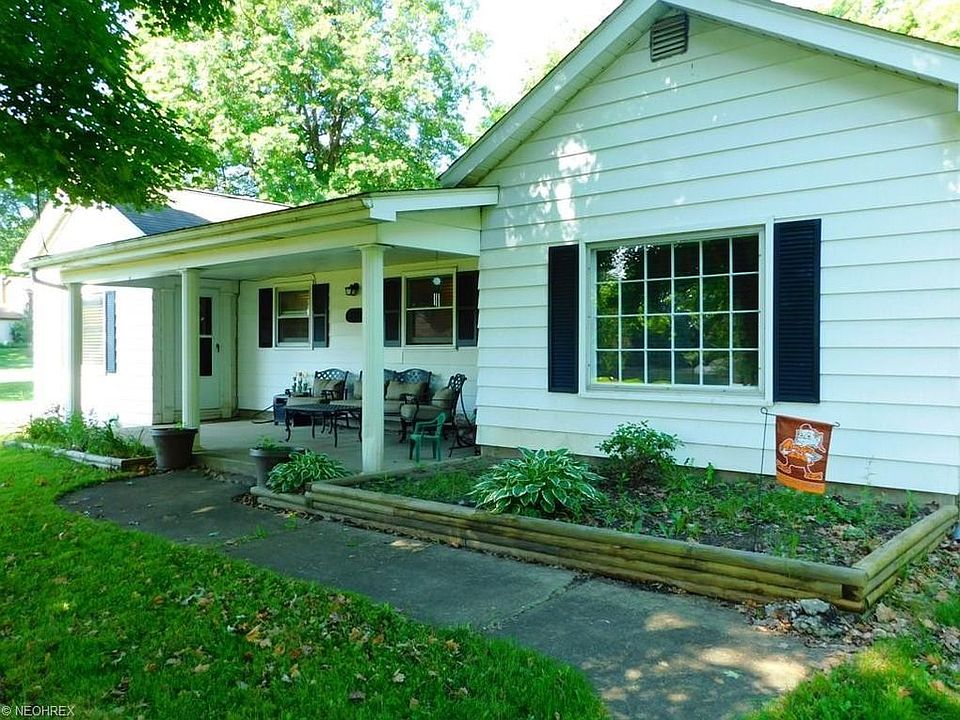 2nd image of 5178 Tippecanoe Rd