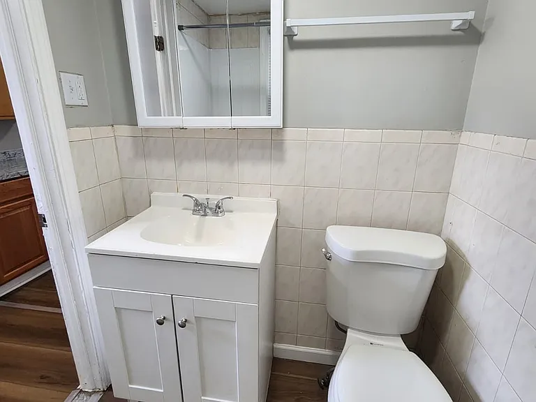 202 Hallock Ave #2022 — Photo 14