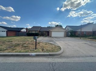 2312 Shadowlake Dr, Oklahoma City, OK 73159
