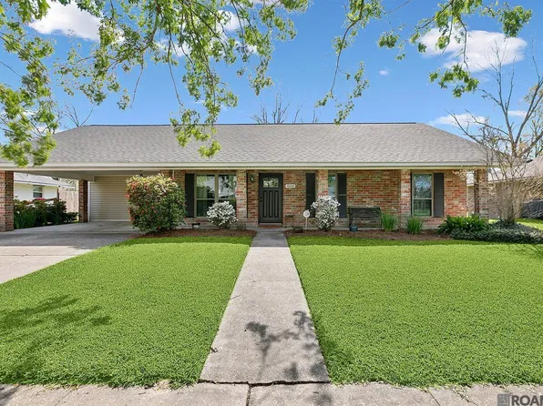 10032 Mint Dr, Baton Rouge, LA 70809