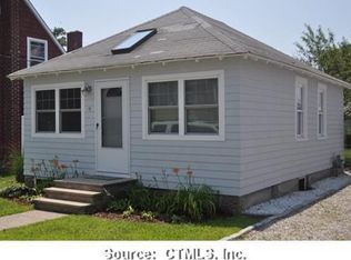 6 Sand St, Milford, CT 06460