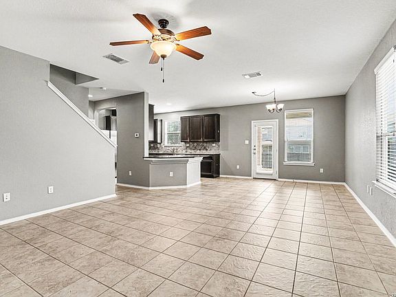 3rd image of 4005 Legend Pond
