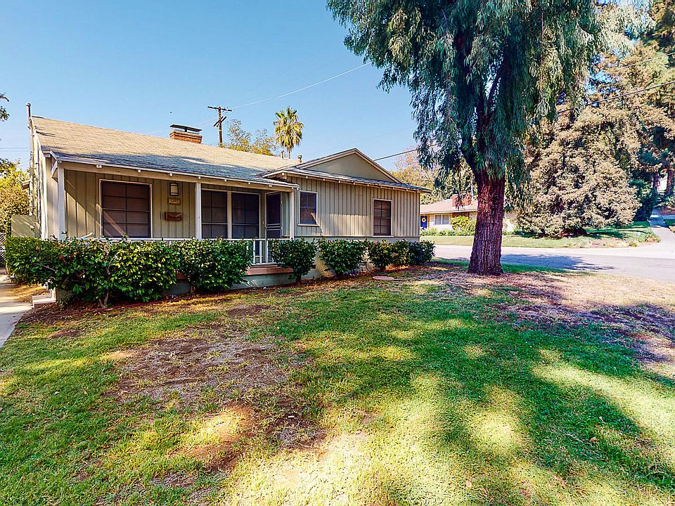 1st image of 3285 Florecita Dr