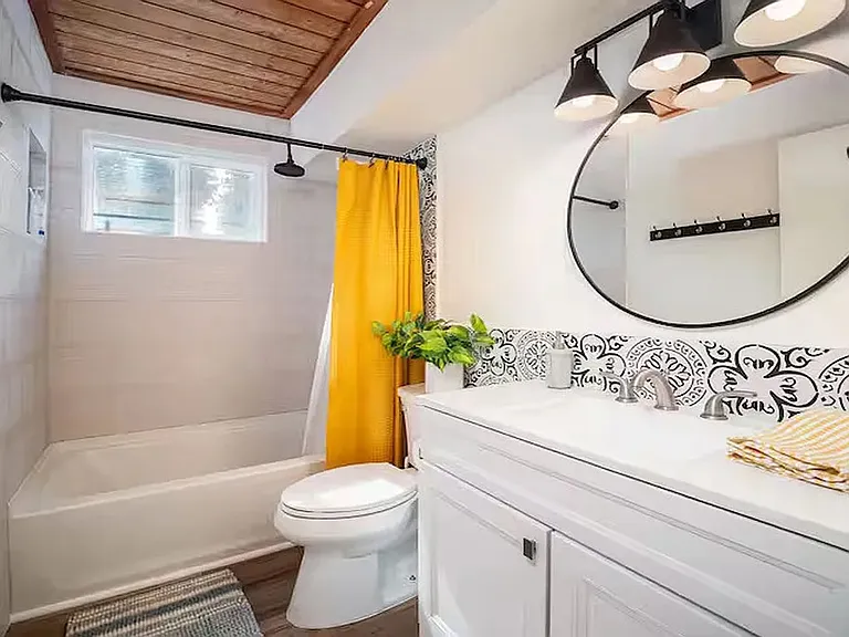 70F Hui Rd E — Photo 10