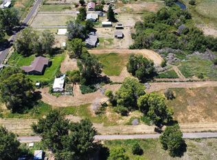 261 Coburn Loop Rd, White Swan, WA 98952