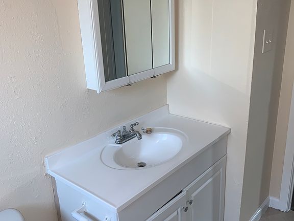 4th image of 6617 Lake Willow Dr APT D