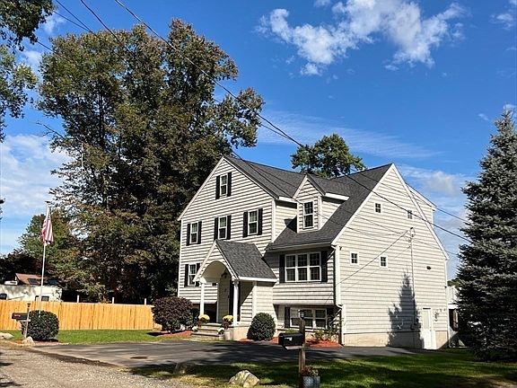 3rd image of 11 Willowwood Ave