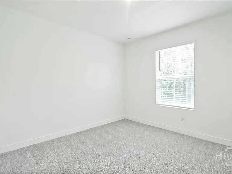 176 Kingswood Cir — Photo 21