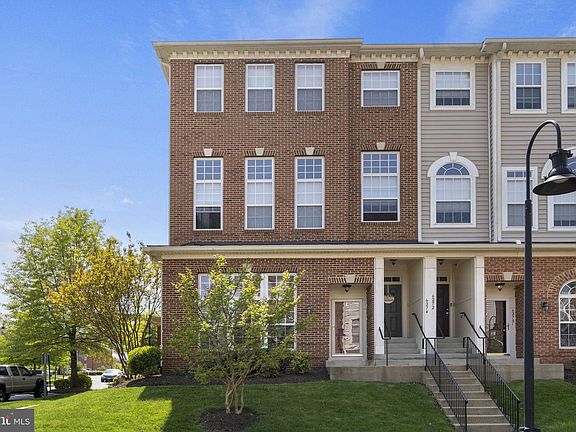2nd image of 6276 Woodruff Springs Way #31