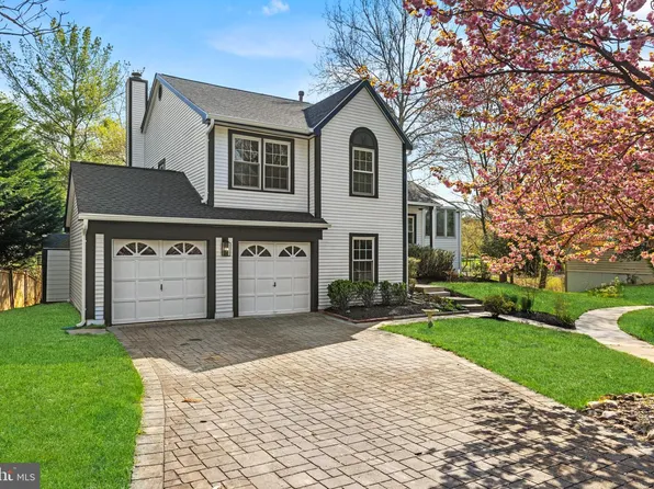 5 Solitaire Ct, Gaithersburg, MD 20878