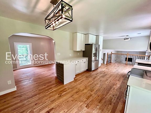 4th image of 195 Jade Cove Dr
