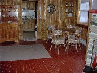 5th image of 302 W Straits Ave