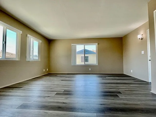 1009 Valencia St #D7 — Photo 25