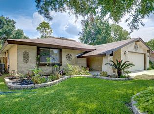 10423 Rancho Bernardo Ln, Sugar Land, TX 77498