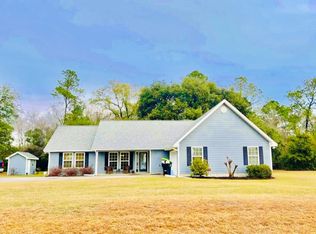 313 Crosswinds Dr, Douglas, GA 31535