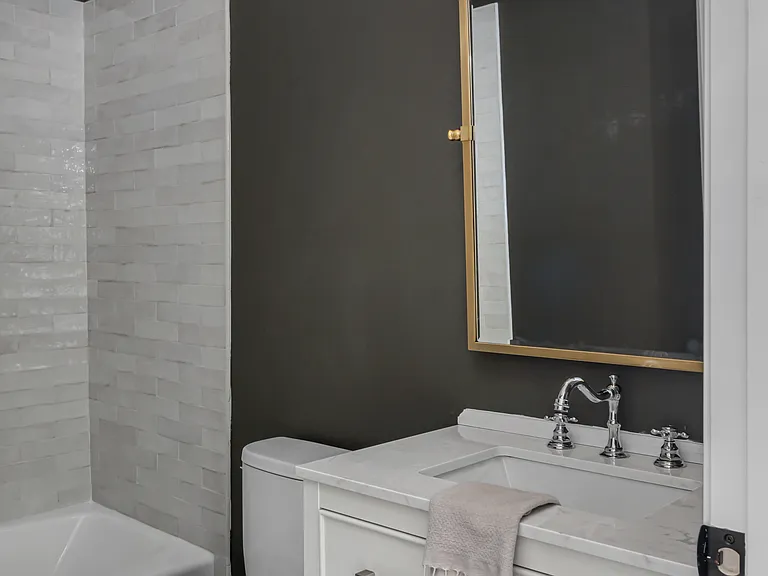 106 Scruggs Ave — Photo 17