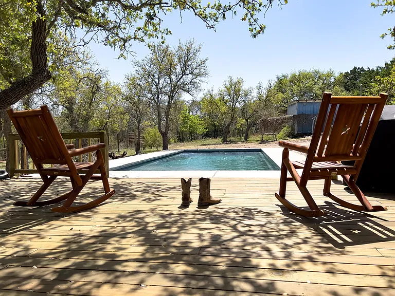124 S Rainbow Ranch Rd — Photo 27
