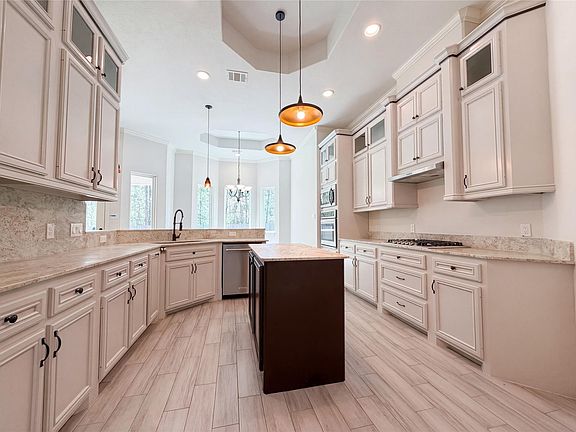 2nd image of 27736 Rio Blanco Dr