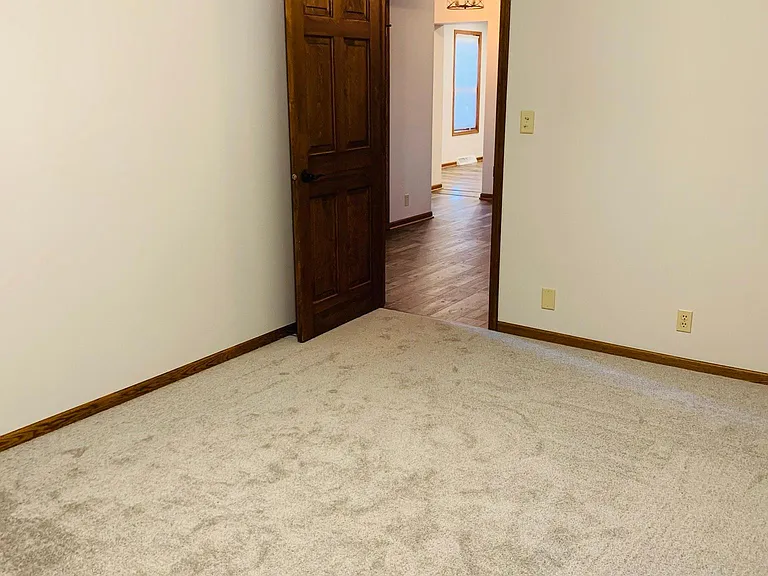 204 W Ida St — Photo 37