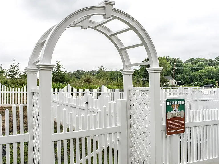 The Cove at Riverwinds Senior Apartments 55+ — Photo 31