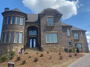 924 Sunny Meadows Ln, Marietta, GA 30062