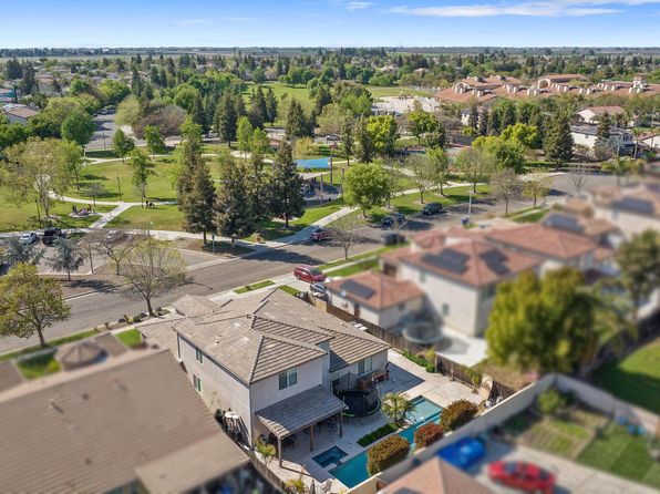 1758 Firestone Drive, Tulare, CA 93274